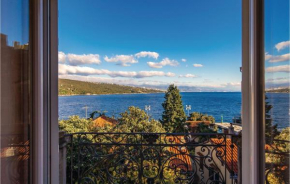  Three-Bedroom Holiday home with Sea View in Opatija  Опатия